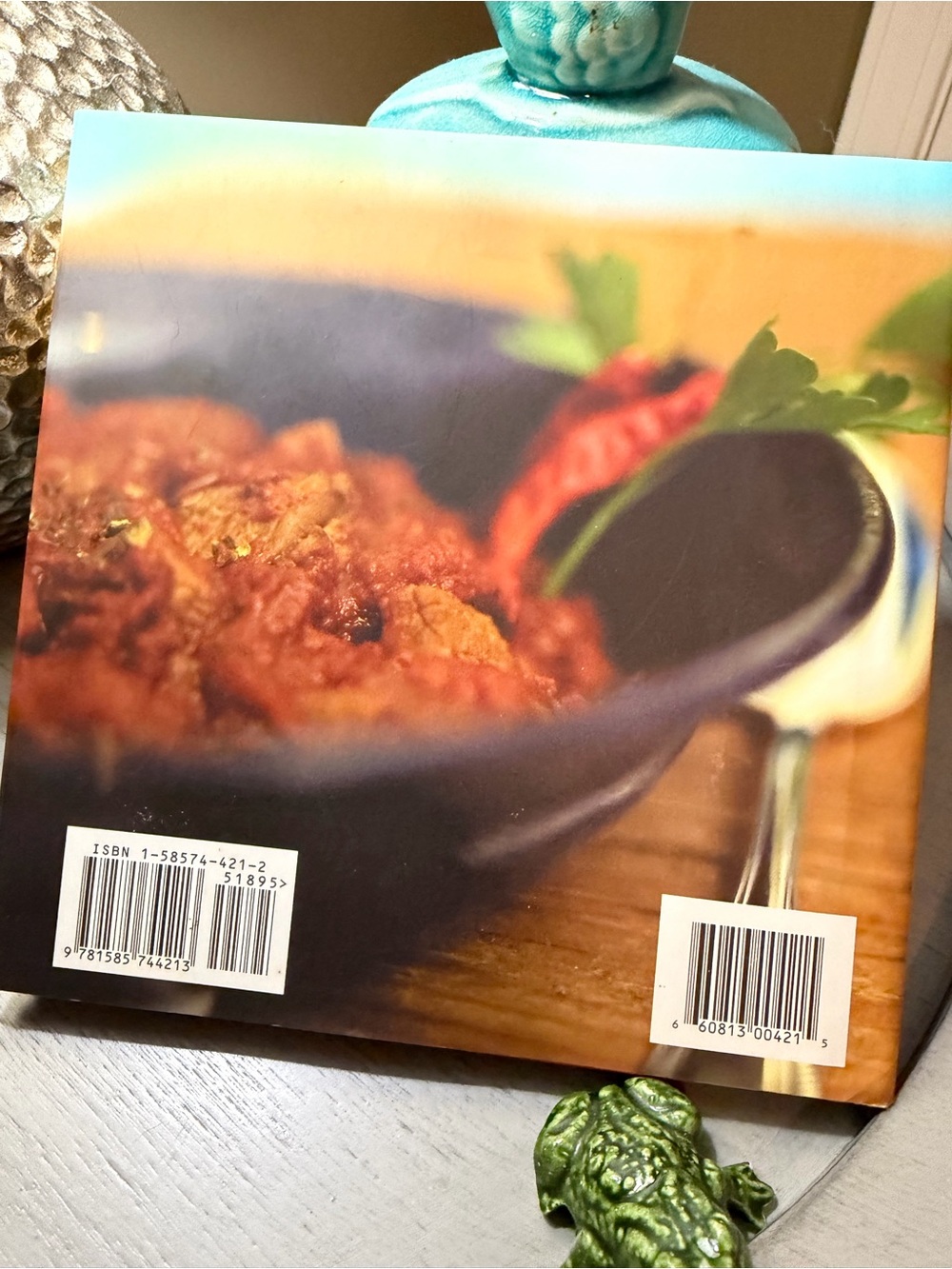 The Ultimate Chili Book – Hardcover - Picture 2 of 4
